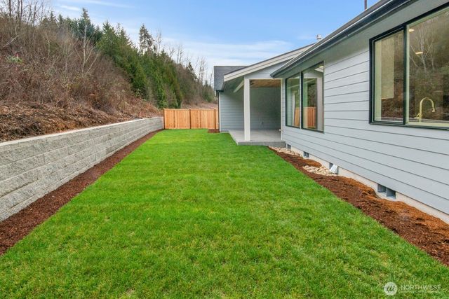 10208 174th Avenue E, Bonney Lake, WA 98391