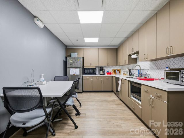 14 Ohenry Avenue 210, Asheville, NC 28801