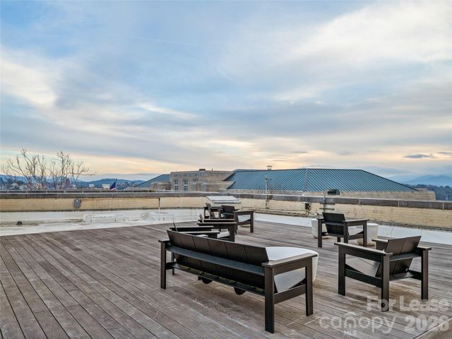 14 Ohenry Avenue 210, Asheville, NC 28801
