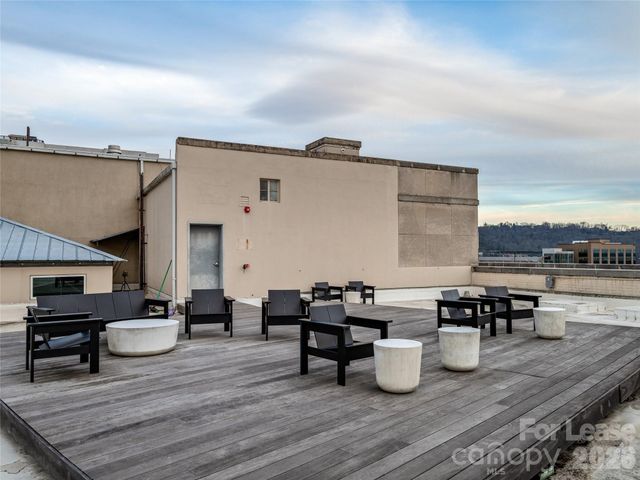 14 Ohenry Avenue 210, Asheville, NC 28801