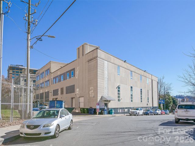 14 Ohenry Avenue 210, Asheville, NC 28801