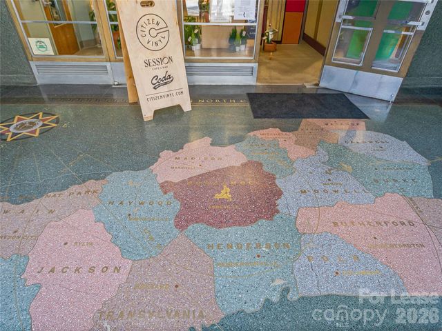 14 Ohenry Avenue 210, Asheville, NC 28801