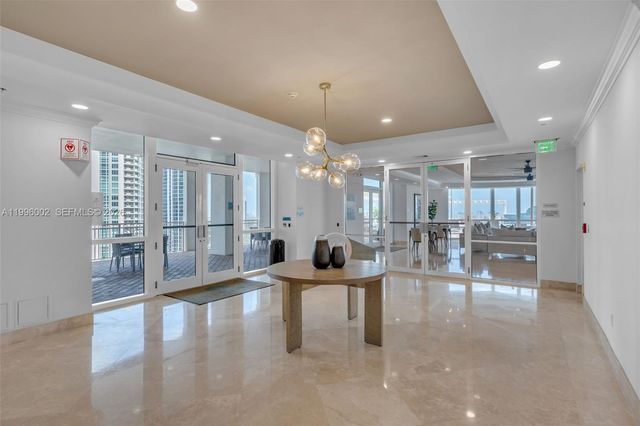 511 SE 5th Ave 1714, Fort Lauderdale, FL 33301