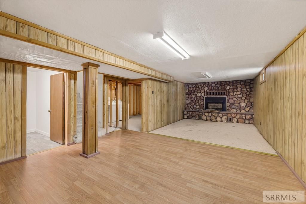 Image 22 of property listing at 431 W Center Street, Shelley, ID 83274