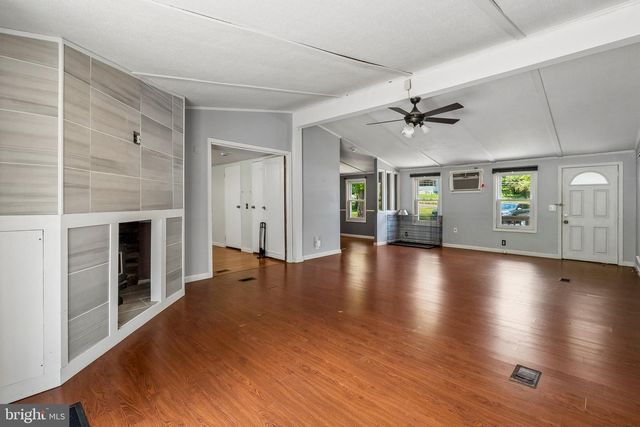 172 BARRETT HEIGHTS RD, Stafford, VA 22556