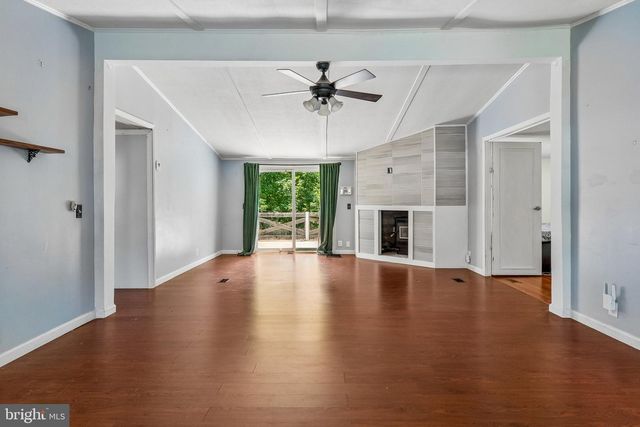 172 BARRETT HEIGHTS RD, Stafford, VA 22556