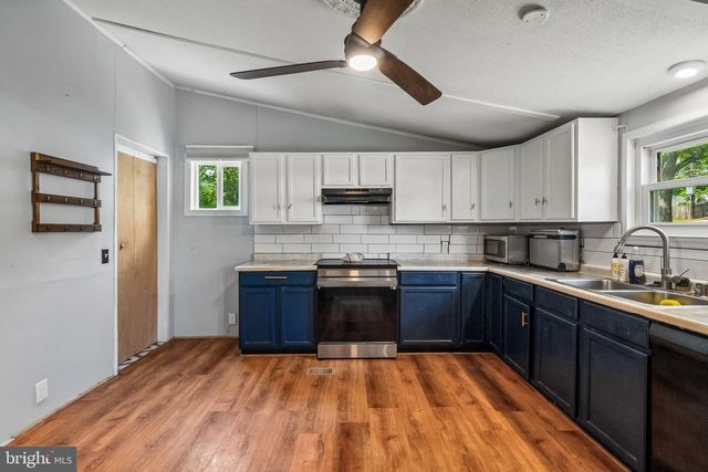 172 BARRETT HEIGHTS RD, Stafford, VA 22556