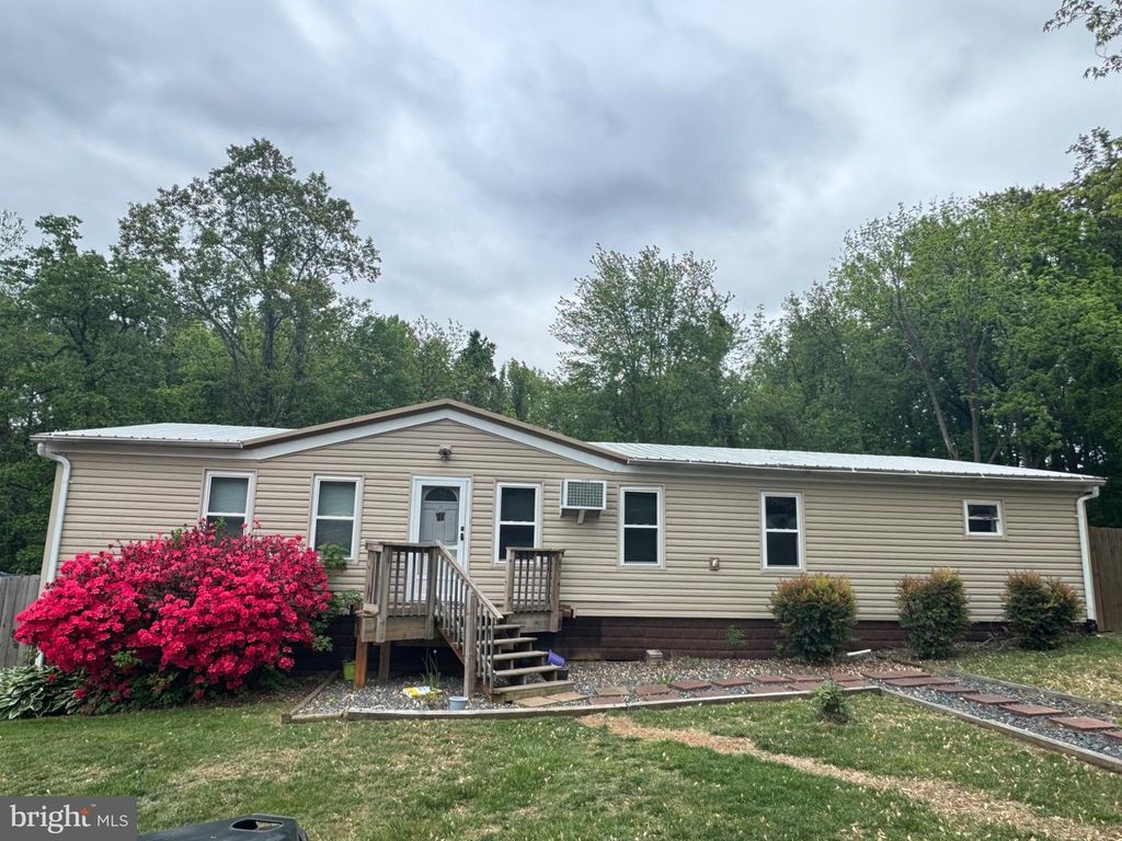 172 BARRETT HEIGHTS RD, Stafford, VA 22556