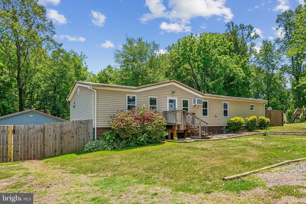 172 BARRETT HEIGHTS RD, Stafford, VA 22556