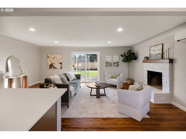 2255 POLK St, Eugene, OR 97405