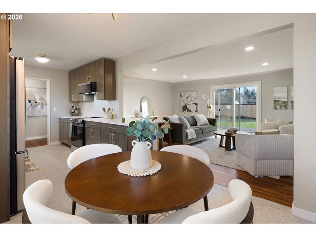 2255 POLK St, Eugene, OR 97405