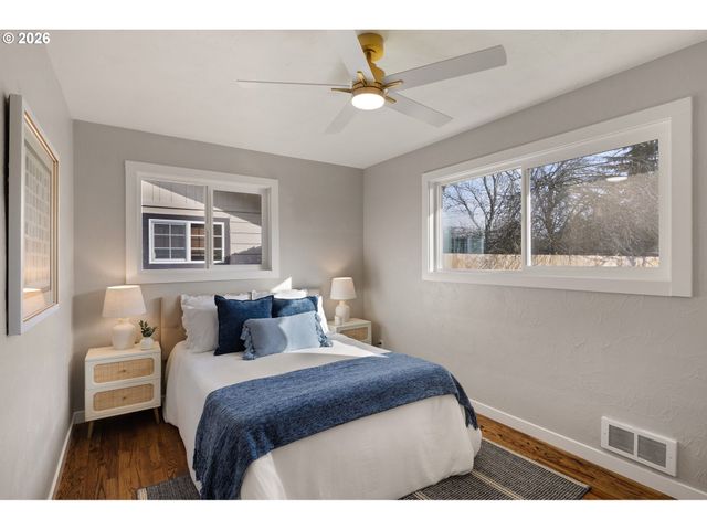 2255 POLK St, Eugene, OR 97405