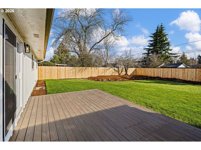 2255 POLK St, Eugene, OR 97405