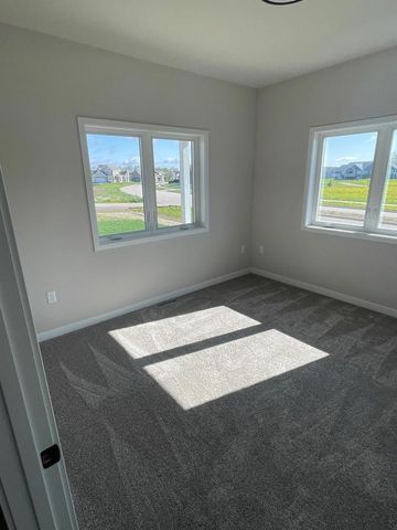 827 Vineyard Drive, Cambridge, WI 53523