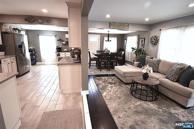 33 Alabama Avenue, Jefferson Township, NJ 07849