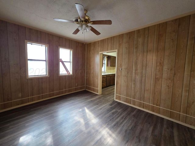 810 S ADAMS Street, Amarillo, TX 79101