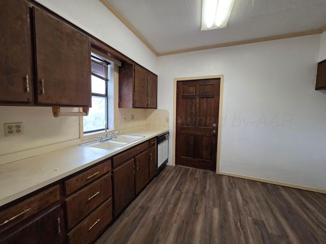 810 S ADAMS Street, Amarillo, TX 79101