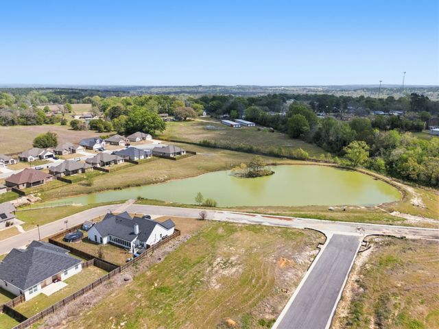 114 Hay Meadow Drive, Winona, TX 75792