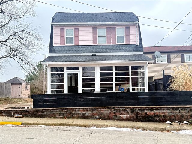 389 Webster St, Rochester, PA 15074