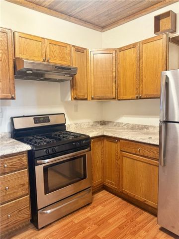 389 Webster St, Rochester, PA 15074