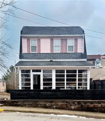 389 Webster St, Rochester, PA 15074