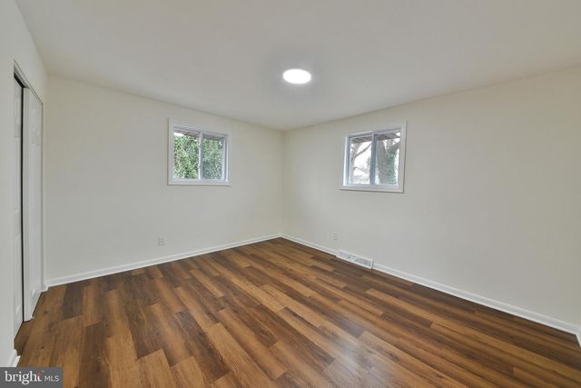 212 E FRANKLIN AVE, Edgewater Park, NJ 08010