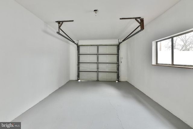 212 E FRANKLIN AVE, Edgewater Park, NJ 08010