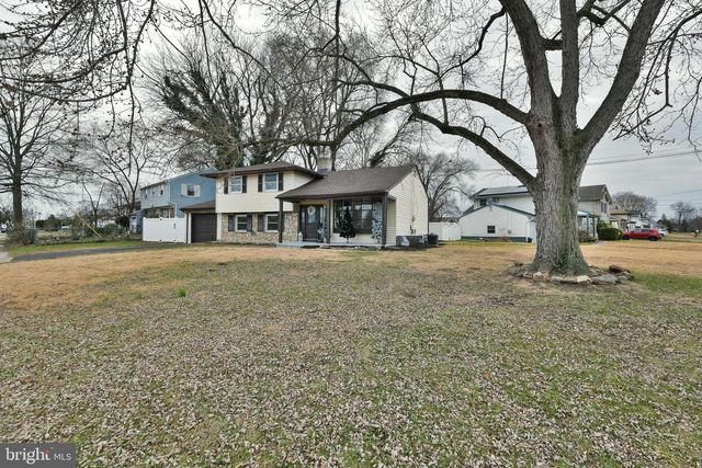 212 E FRANKLIN AVE, Edgewater Park, NJ 08010