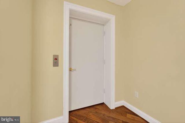 2407 LELLAH CT, Dunn Loring, VA 22027