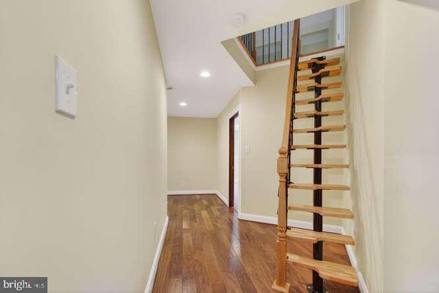 2407 LELLAH CT, Dunn Loring, VA 22027