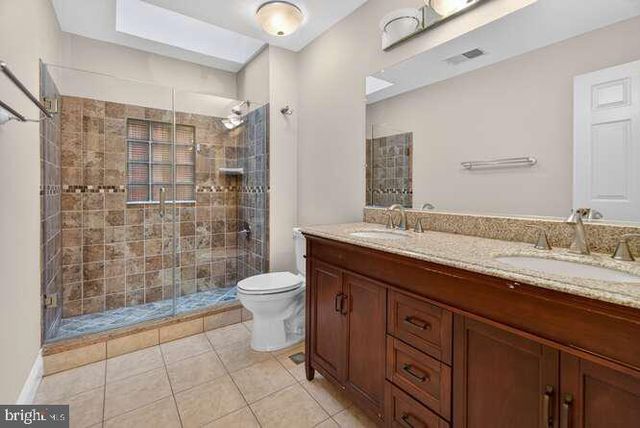 2407 LELLAH CT, Dunn Loring, VA 22027