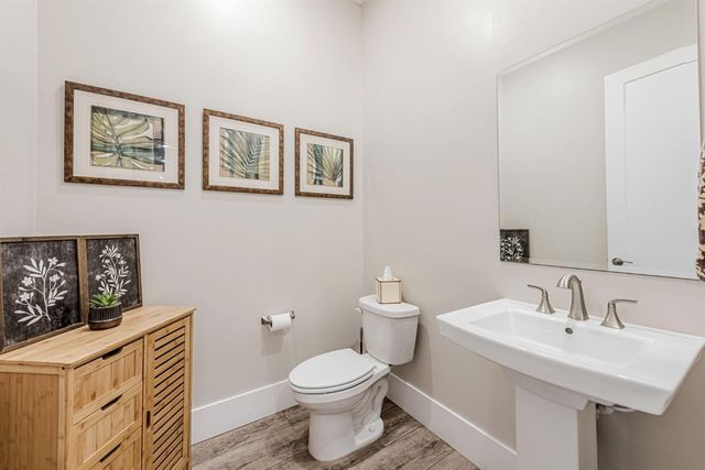 17932 Vintner Ct, Plymouth, CA 95669