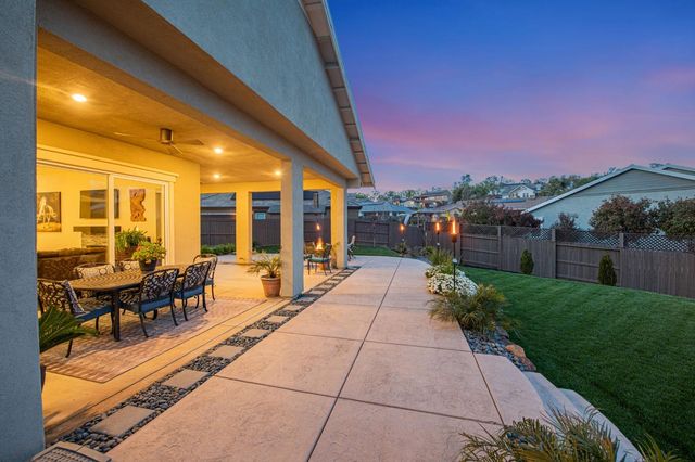 17932 Vintner Ct, Plymouth, CA 95669