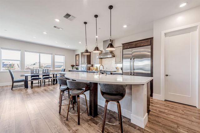 17932 Vintner Ct, Plymouth, CA 95669