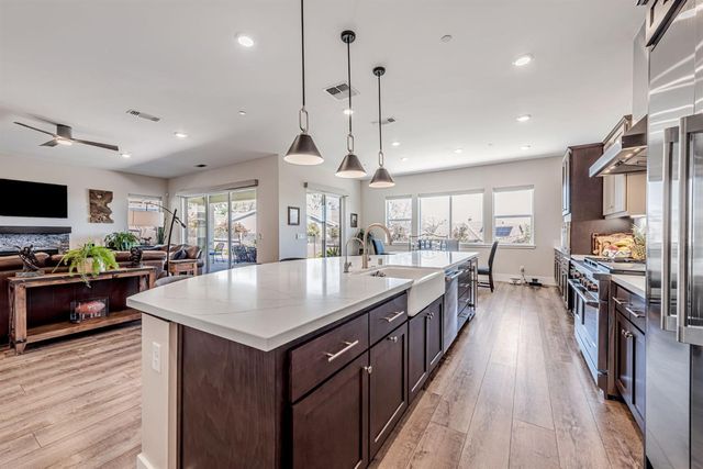 17932 Vintner Ct, Plymouth, CA 95669