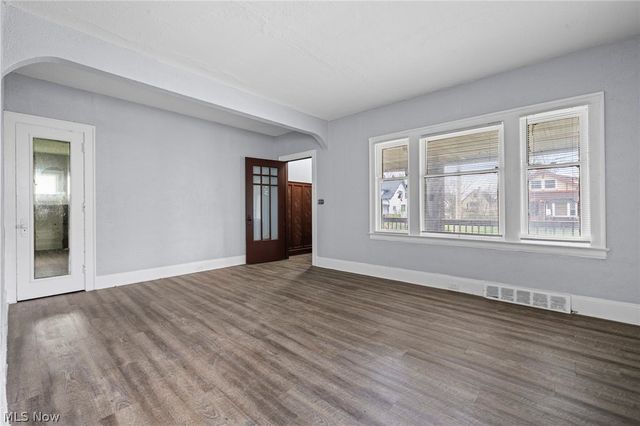 3455 E 121st Street 1, Cleveland, OH 44120
