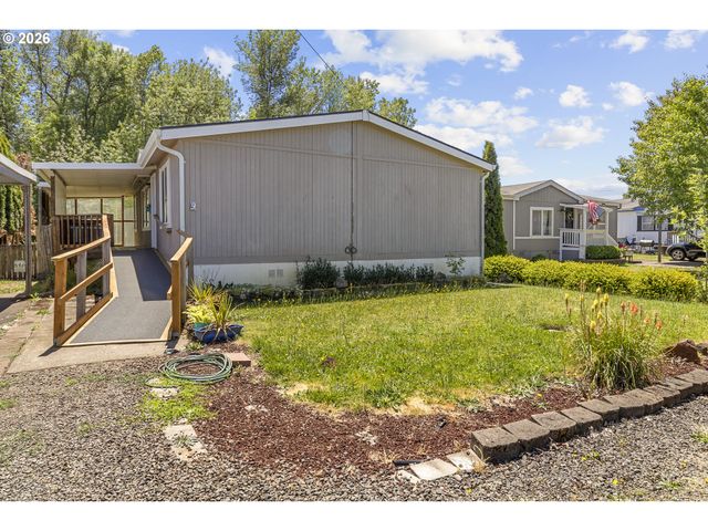93295 TERRITORIAL Hwy 9, Junction City, OR 97448