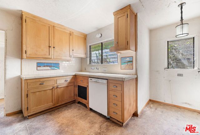 624 Alta Avenue, Santa Monica, CA 90402