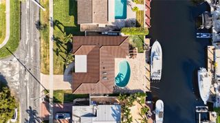 800 SE 3rd Ter, Pompano Beach, FL 33060