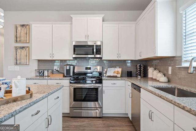 424 Lamplight Drive LOT D55, Warner Robins, GA 31008