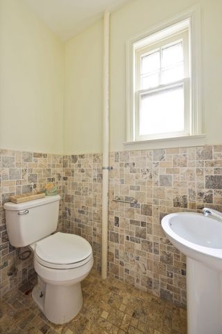 1570 HENDRICKSON Street, New York City, NY 11234