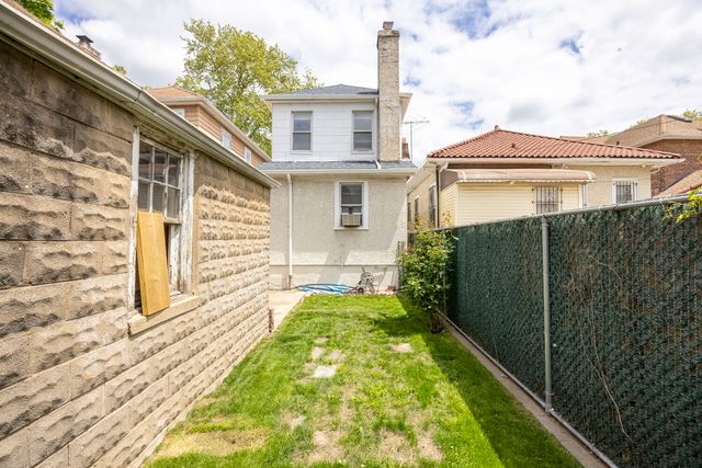 1570 HENDRICKSON Street, New York City, NY 11234