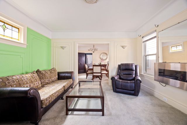 1570 HENDRICKSON Street, New York City, NY 11234