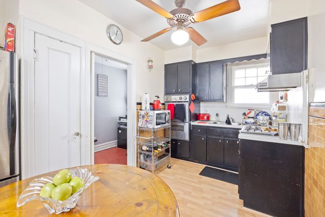 1570 HENDRICKSON Street, New York City, NY 11234