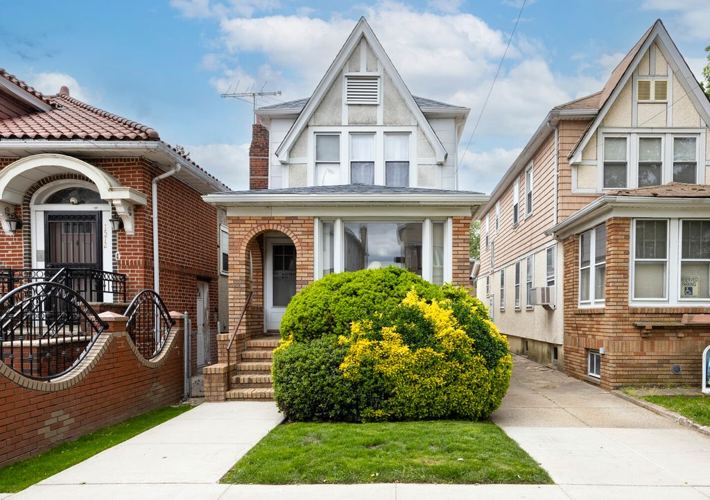1570 HENDRICKSON Street, New York City, NY 11234