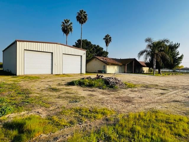 1412 S Temperance Avenue, Fresno, CA 93727