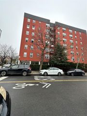 74-02 43 Avenue 4D, Elmhurst, NY 11373