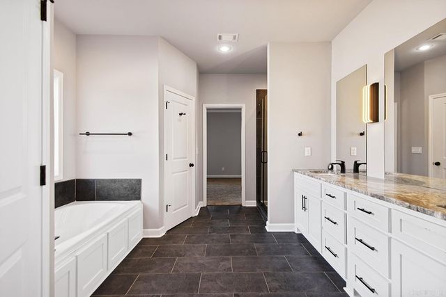 5704 Bridgeport Lane, Bryant, AR 72022