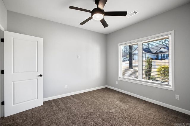 5704 Bridgeport Lane, Bryant, AR 72022