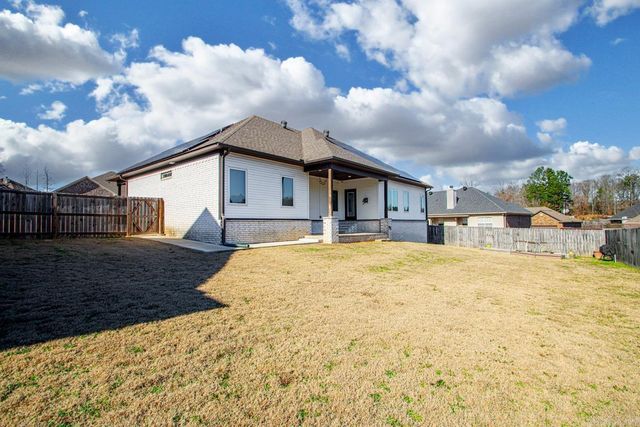 5704 Bridgeport Lane, Bryant, AR 72022